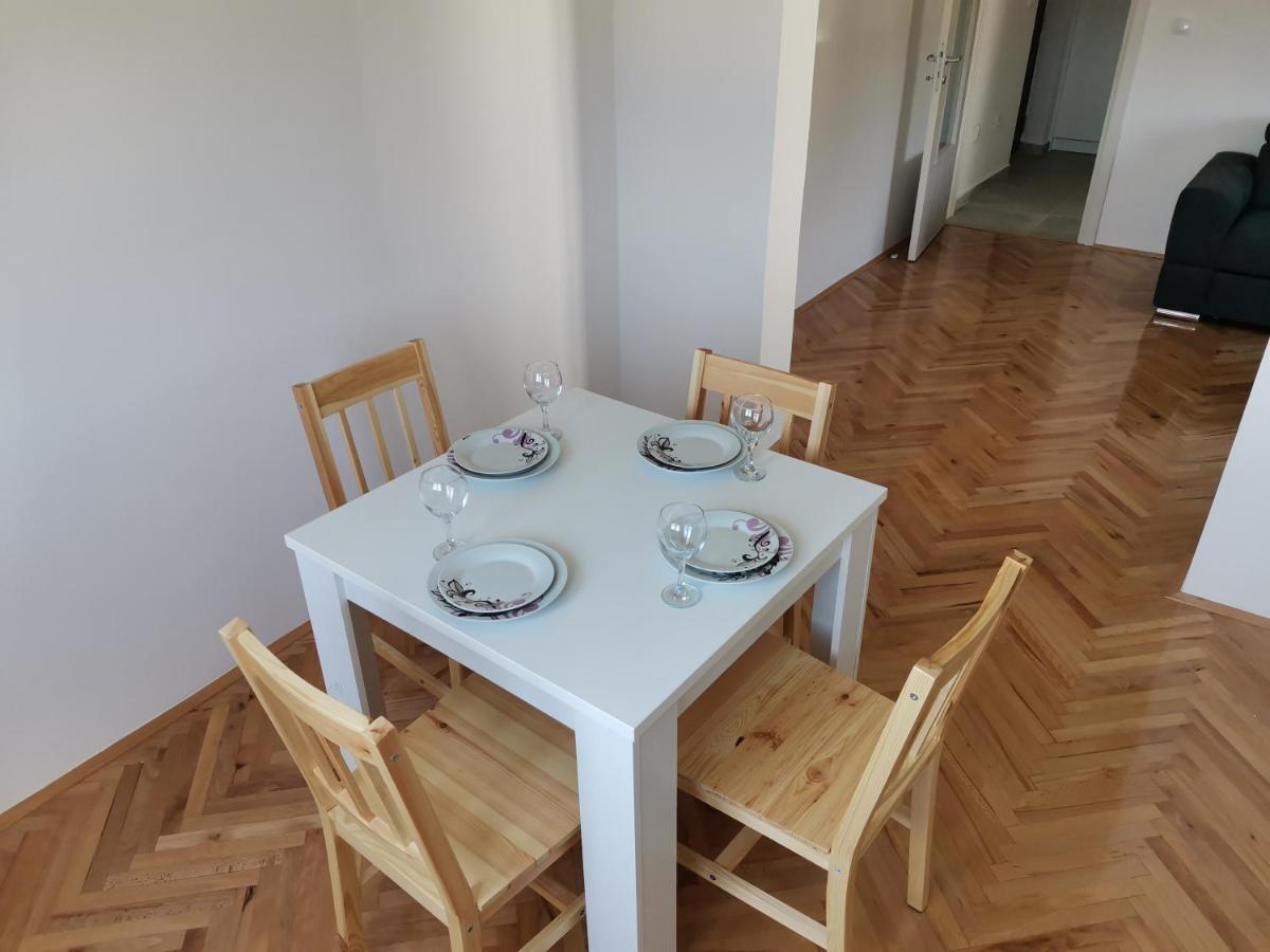 Ad Apartman Bileća Eksteriør billede