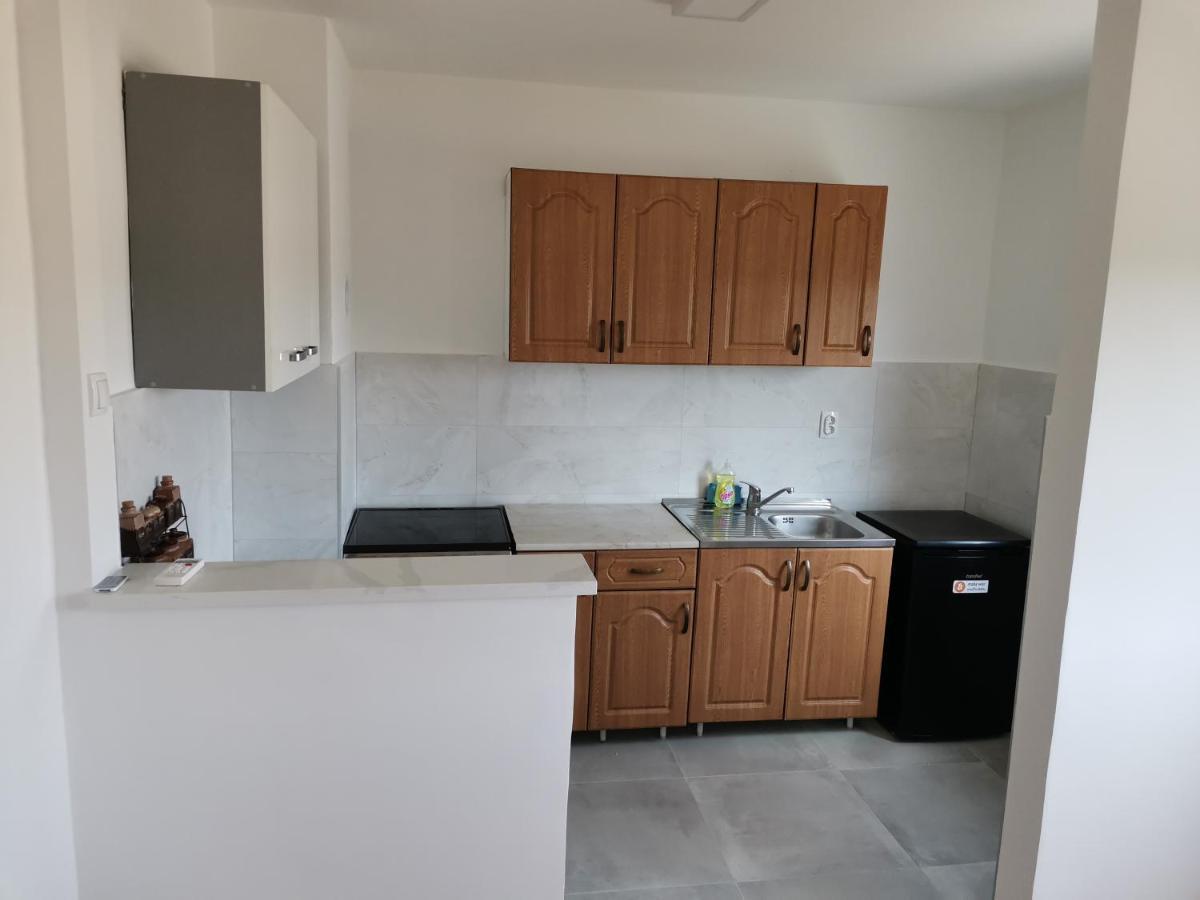 Ad Apartman Bileća Eksteriør billede